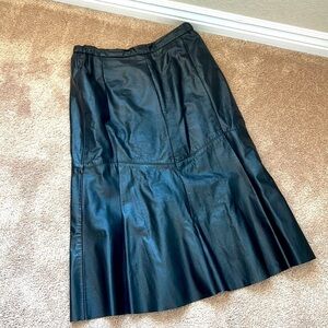 Aggie Georgette vintage soft leather skirt size  36 (XL) Maxi Elastic Waist